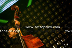 Foto concerto live Pino Daniele  Mario Biondi   J Ax  
Roma 
Roma 31 dicembre 2012