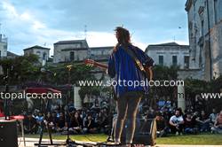 THONY
Vasto Siren Festival
Giardino D'Avalos
Vasto 26 luglio 2014

con ADRIANO VITERBINI
#SirenFestivalVasto