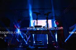 Foto concerto live FUCK BUTTONS 
Vasto Siren Festival 
Cortile D'Avalos 
Vasto 26 luglio 2014 
 
#SirenFestivalVasto