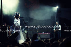 Foto concerto live PJ HARVEY 
 
Piazza Castello 
Ferrara 6 luglio 2011