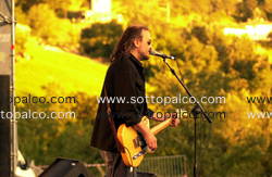 Foto concerto live TORA TORA 2004 
CASTELNOVO NE' MONTI 
 
CESARE BASILE 
