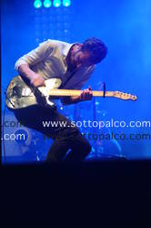 Foto concerto live EDITORS 
Main Stage 
ITALIAWAVE 2010 
Livorno 22 luglio 2010